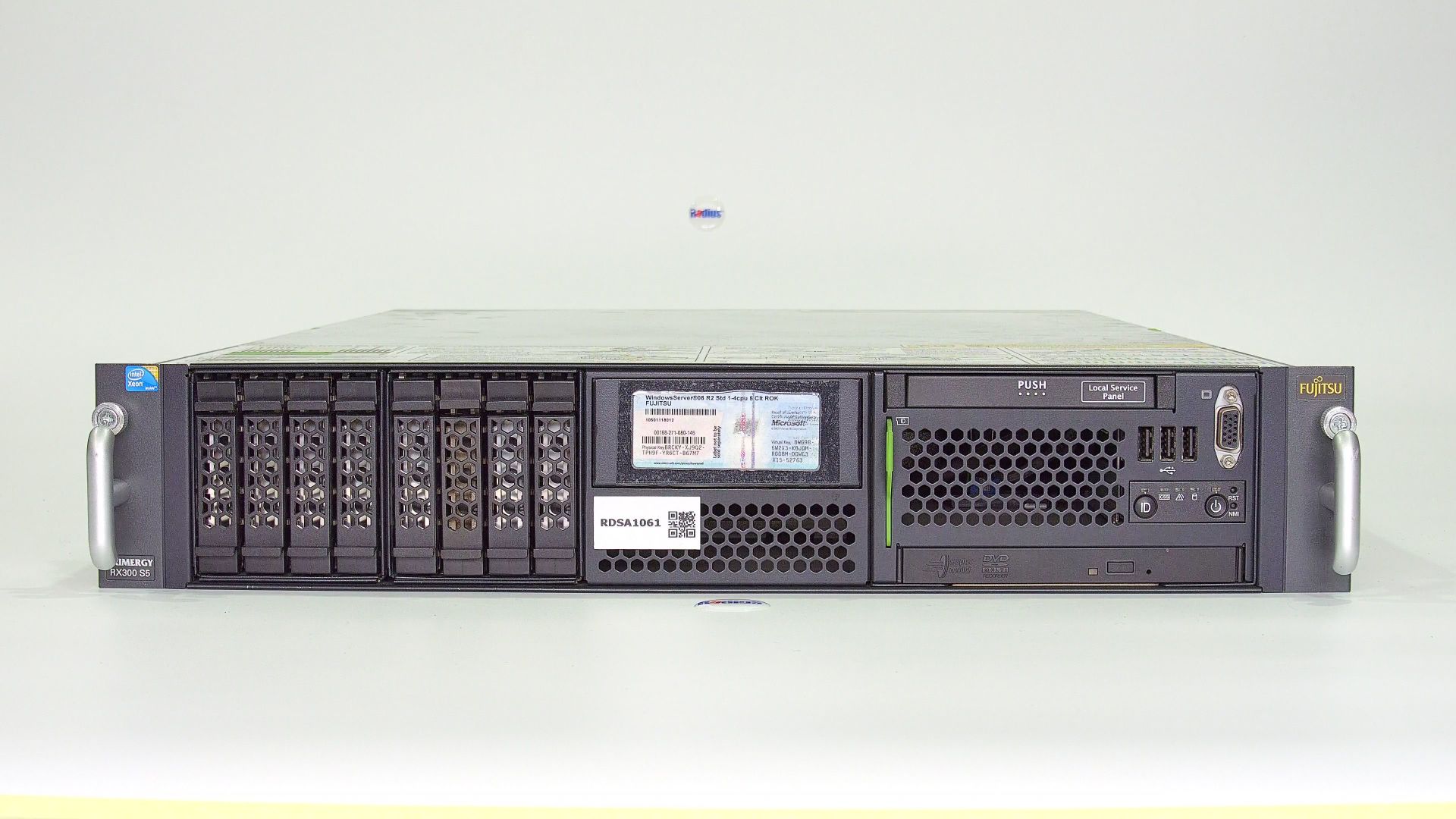 Fujitsu Primergy RX300 S5 Server