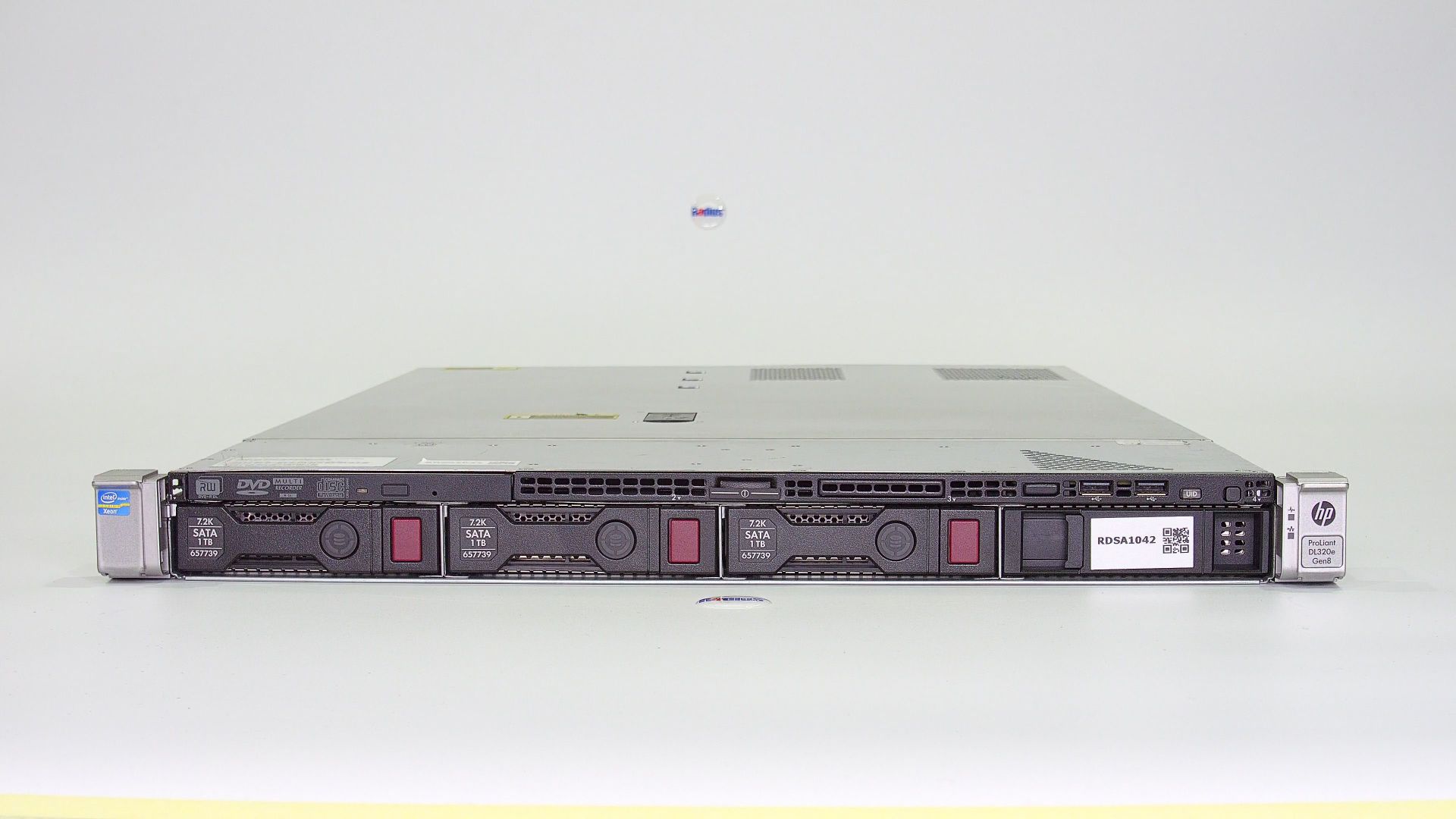 HP Proliant DL320e Gen8 Server